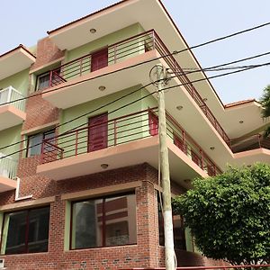Hotel Santos Pina